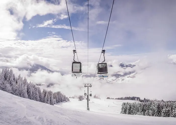 Rénové Avec 2 Suites, Balcon Et Poêle à Bois, Proche Centre Et Remontées Mécaniques, - Fr-1-569-39 *